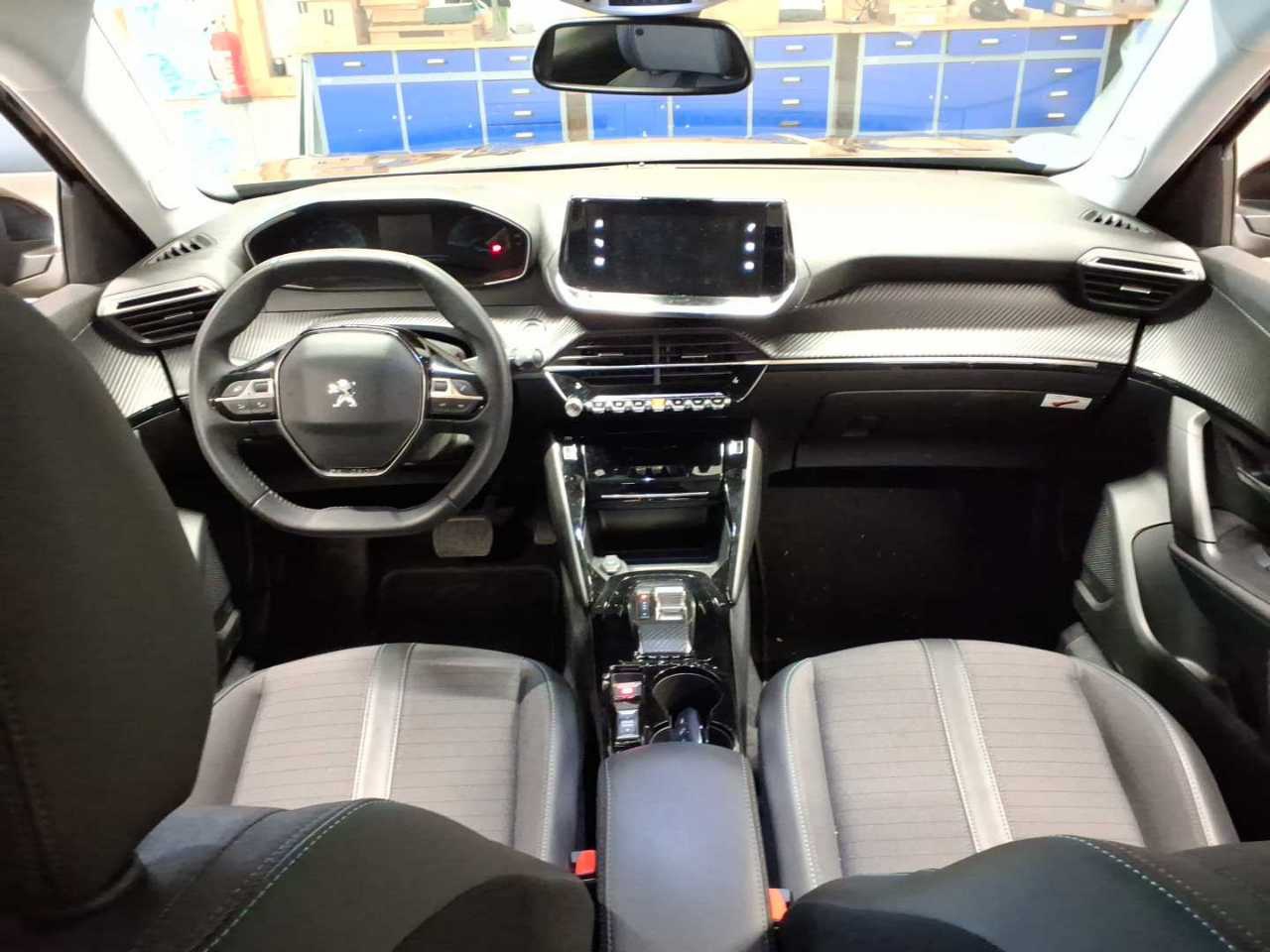 Peugeot 2008 NAVI LED SHZ PDC KAMERA 5