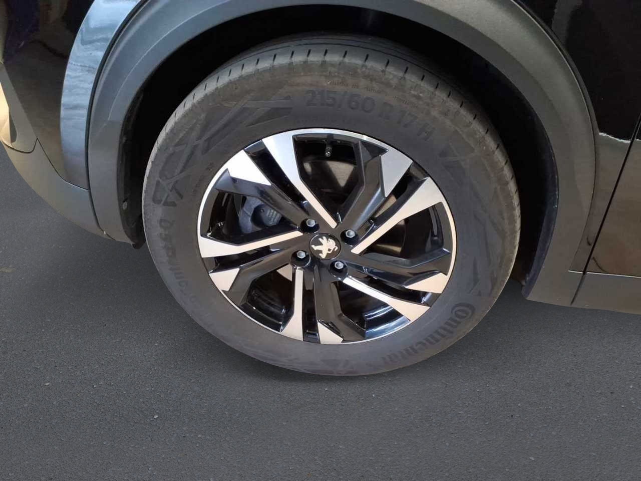 Peugeot 2008 NAVI LED SHZ PDC KAMERA 12