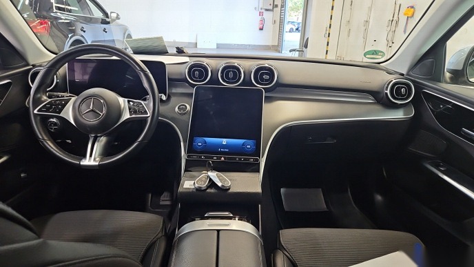 Mercedes-Benz C 220 T d Avantgarde T-Leder NAVI SHZ RFK LED 5