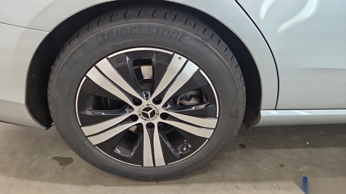 Mercedes-Benz C 220 T d Avantgarde T-Leder NAVI SHZ RFK LED 12