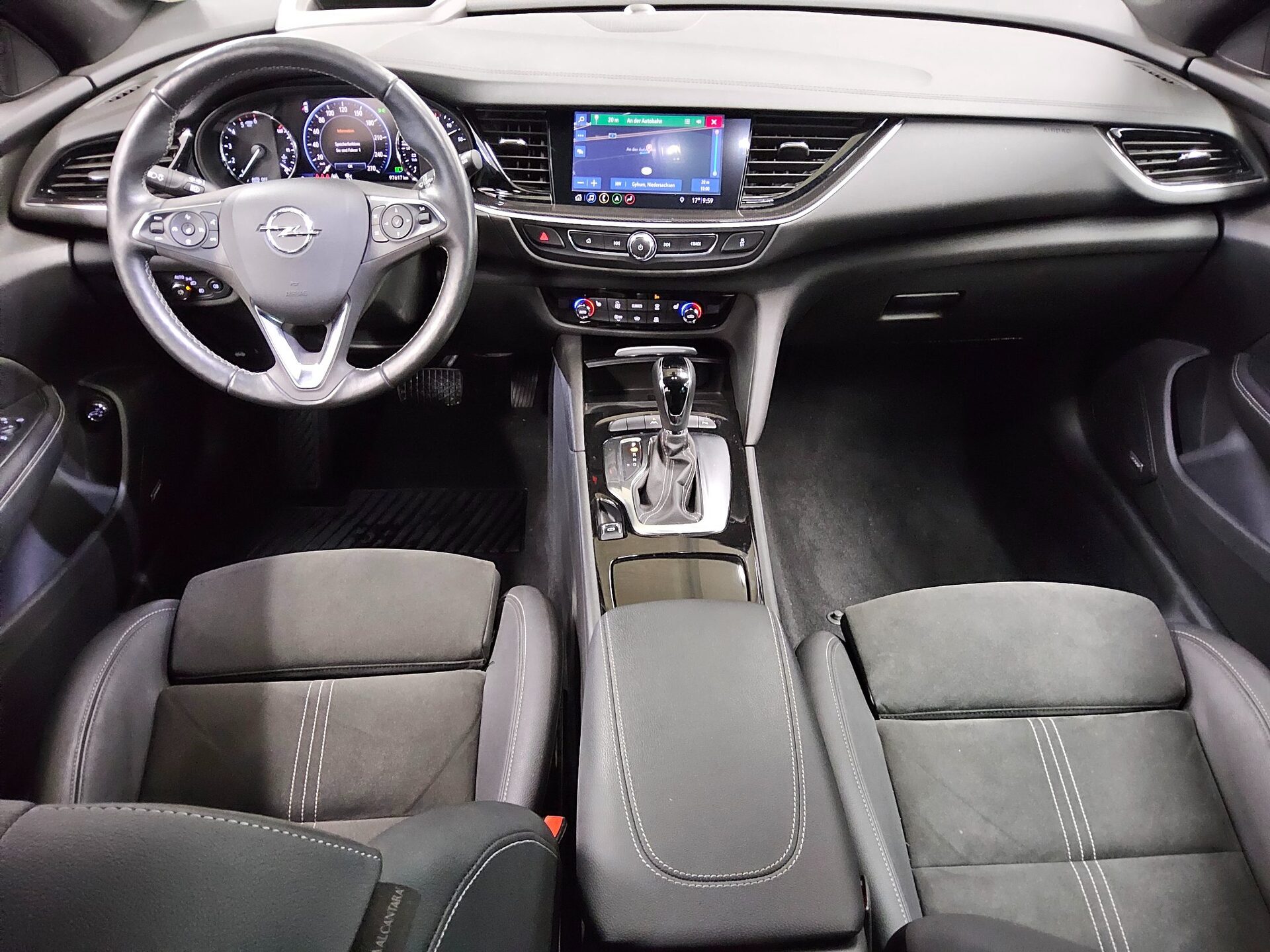 Opel Insignia ST 2.0 D Business Ed. Navi LED Shz PDC 5