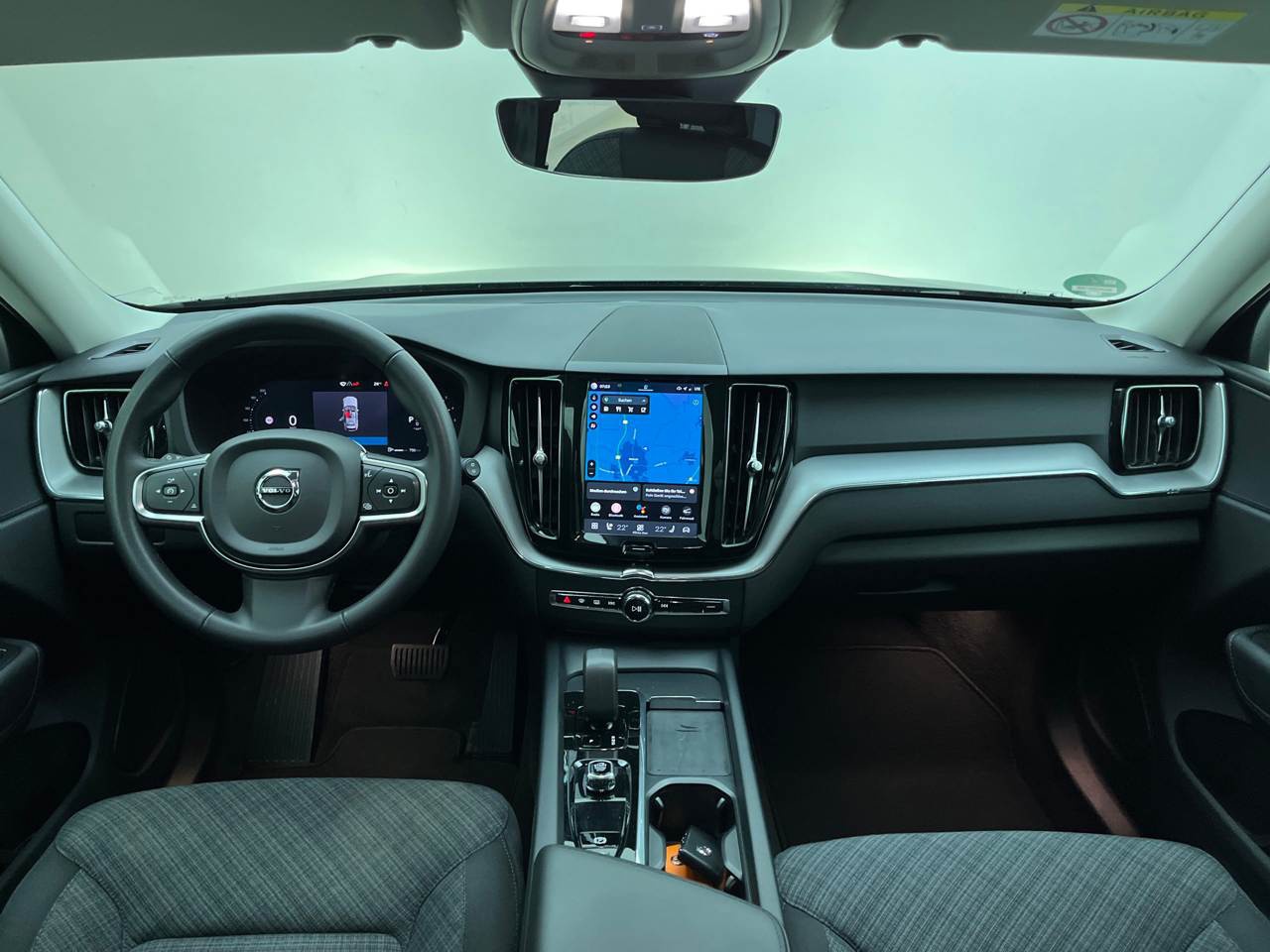 Volvo XC60 B4 D Core Navi LED AHK RFK SHZ 5