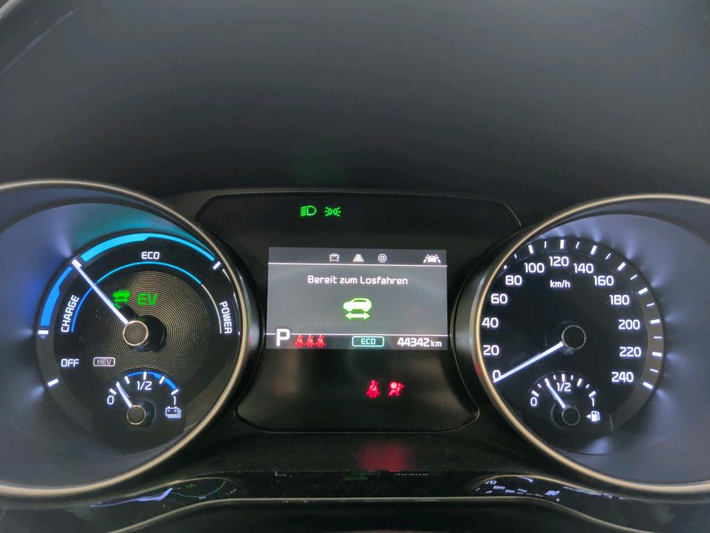 Kia X Ceed 1.6 PHEV Vision MULTIMEDIA KLIMAAUT SHZ RFK LED 8