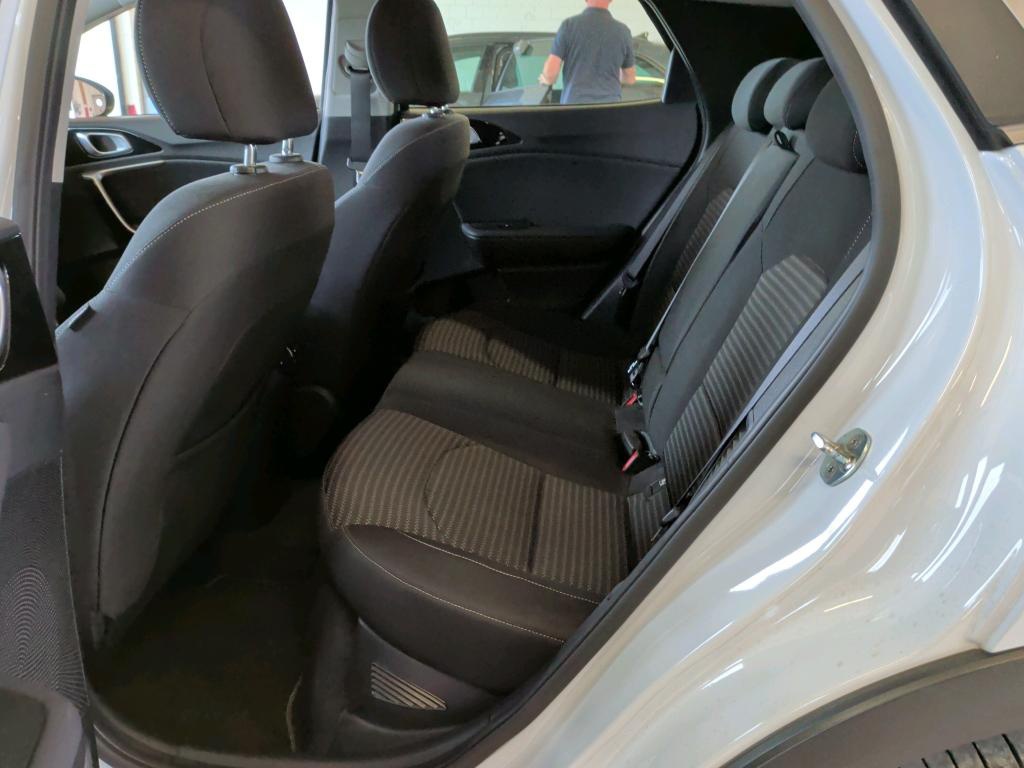 Kia X Ceed 1.6 PHEV Vision MULTIMEDIA KLIMAAUT SHZ RFK LED 7