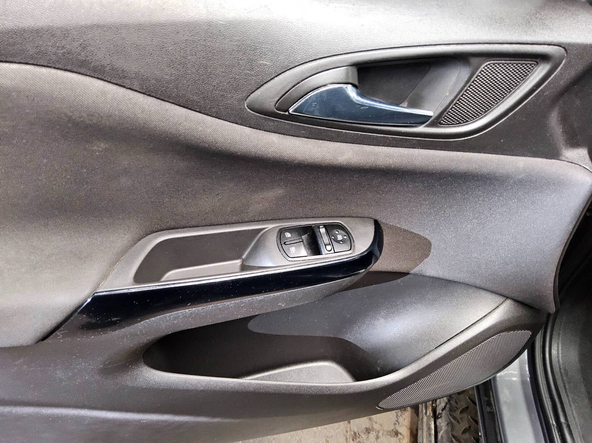Opel Corsa 1.2 Edition CD Klima Isofix Bordcomputer 9