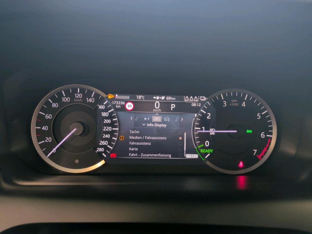Land Rover Discovery Sport P300e SE AWD SE Navi LED Pano 8