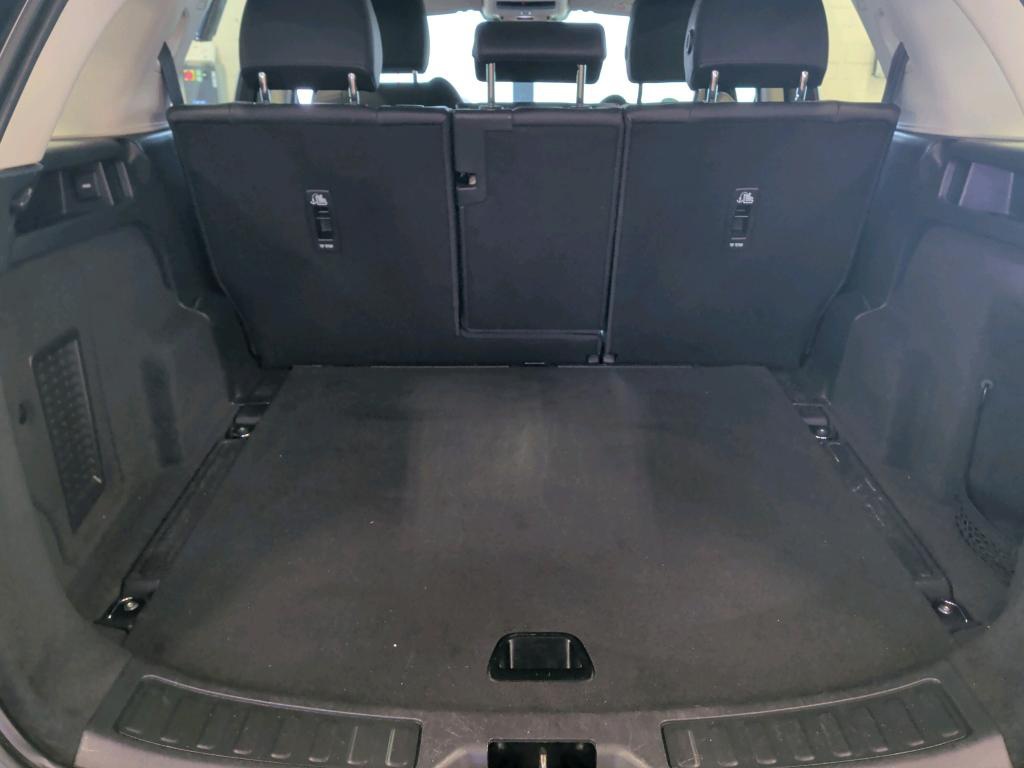 Land Rover Discovery Sport P300e SE AWD SE Navi LED Pano 10