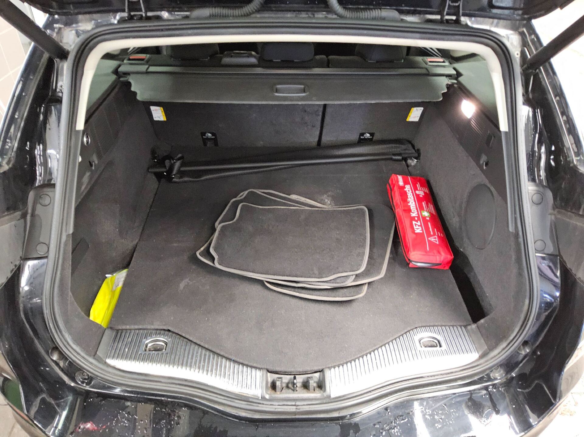 Ford Mondeo Turnier 2.0 EB Titanium Navi LED RfK AHK 11