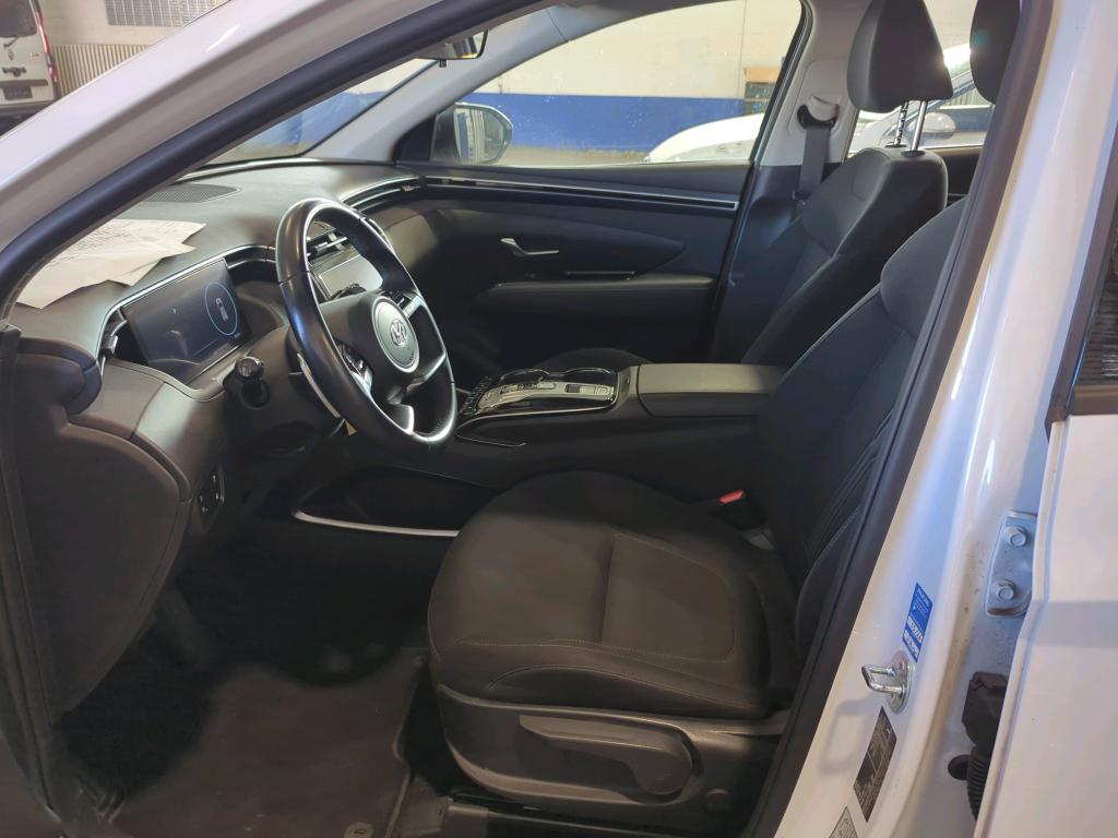 Hyundai Tucson 1.6 T-GDI PHEV 4WD NAVI SHZ RFK 6