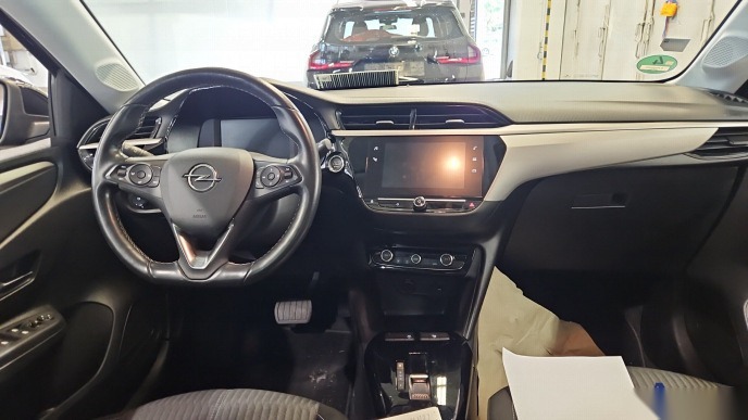 Opel Corsa-e Edition NAVI SHZ RFK LED 5