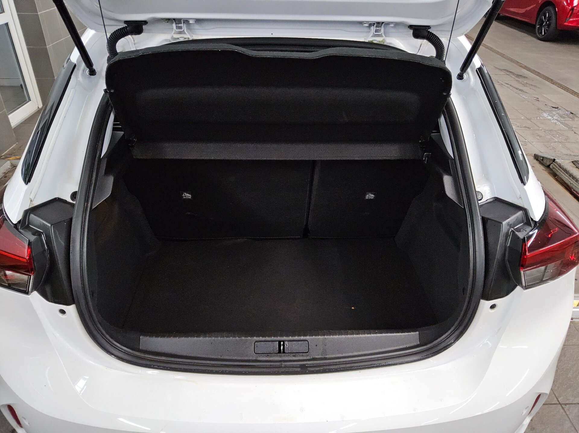 Opel Corsa 1.2 Edition LED Shz PDC 11