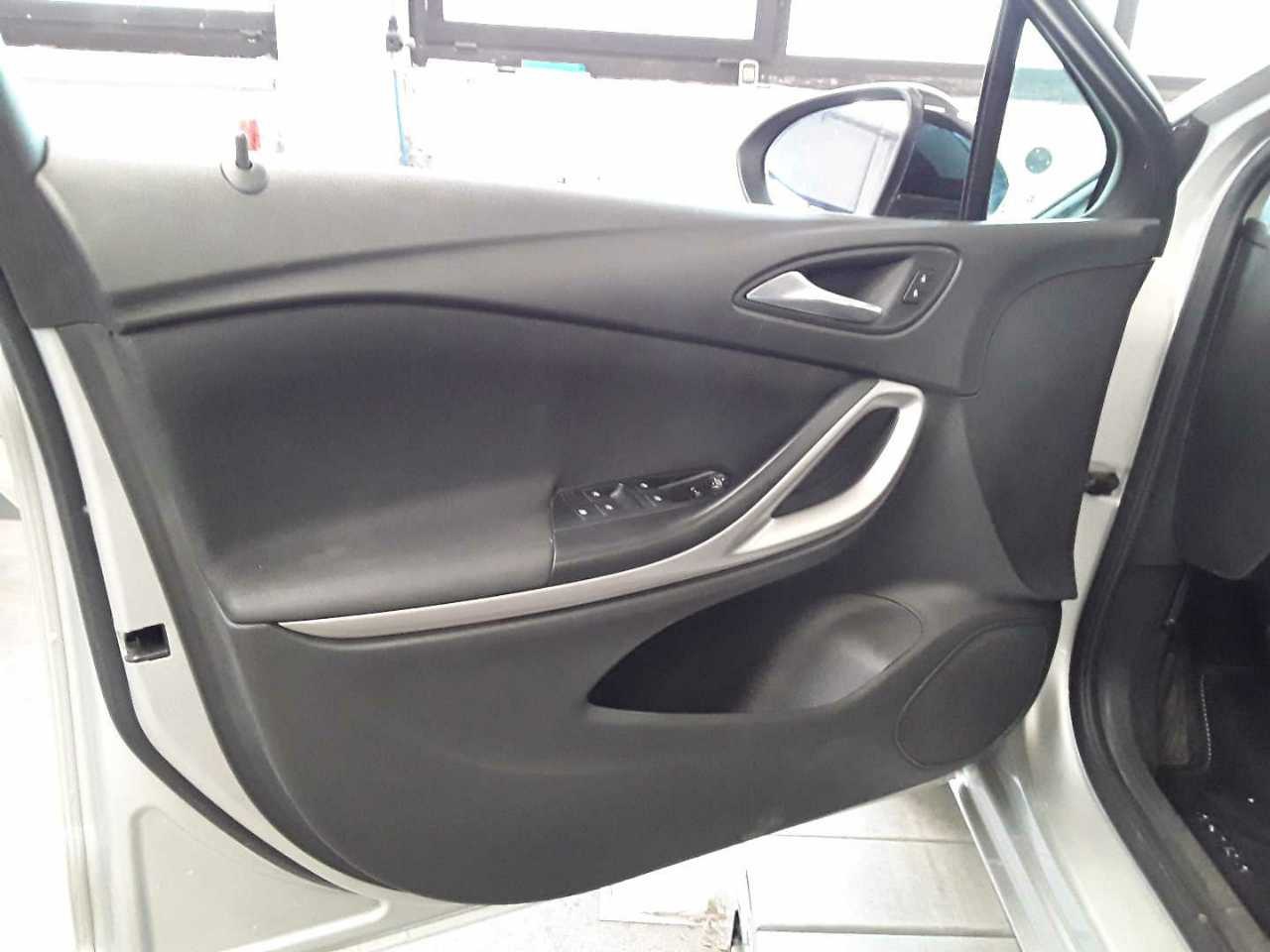 Opel Astra 1.5 D Edition NAVI LED SHZ PDC AHK 11