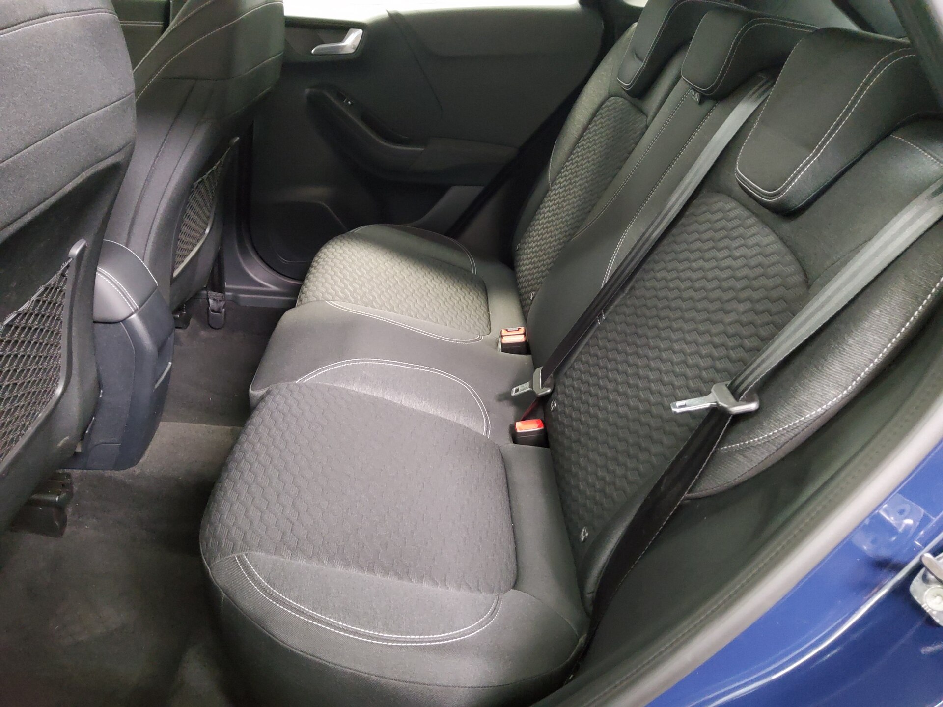Ford Puma 1.5 EB Titanium Navi LED RFK AHK 13