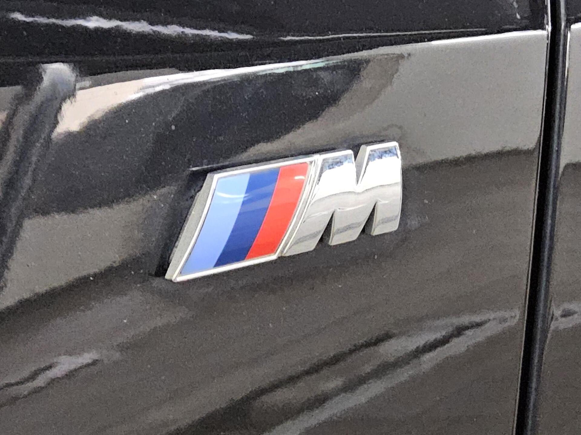 BMW 120dA M-Sport Navi LED LC-Pro H-K ACC Shz Memory 12