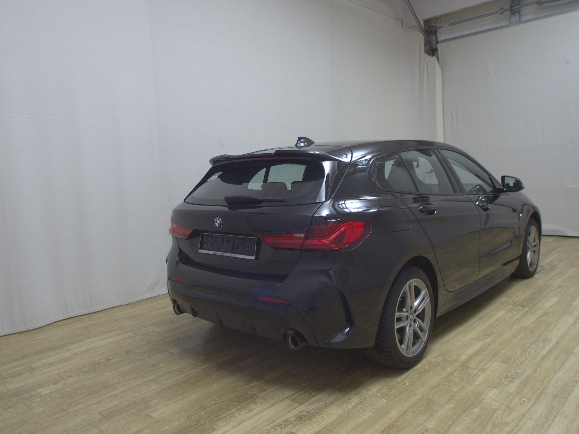 BMW 120dA M-Sport Navi LED LC-Pro H-K ACC Shz Memory 4