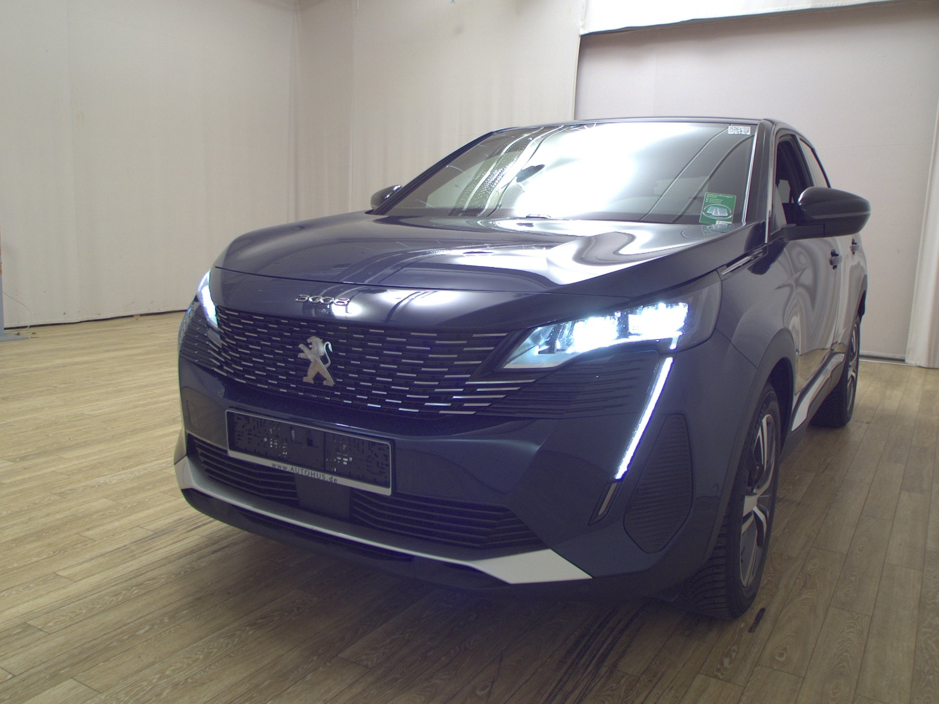 Peugeot 3008 1.2 PureTech Allure Navi LED DigiTacho RFK 2