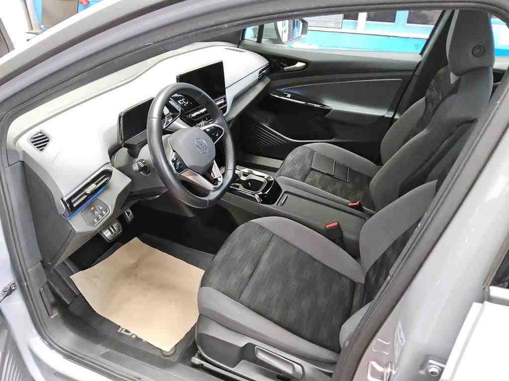 Volkswagen ID.4 NAVI SHZ PDC LED ACC 6