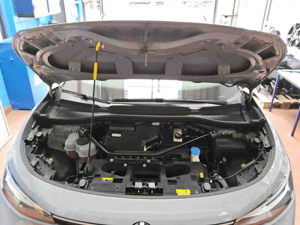 Volkswagen ID.4 NAVI SHZ PDC LED ACC 10