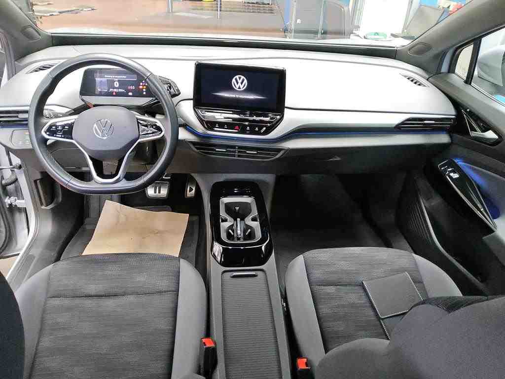 Volkswagen ID.4 NAVI SHZ PDC LED ACC 5