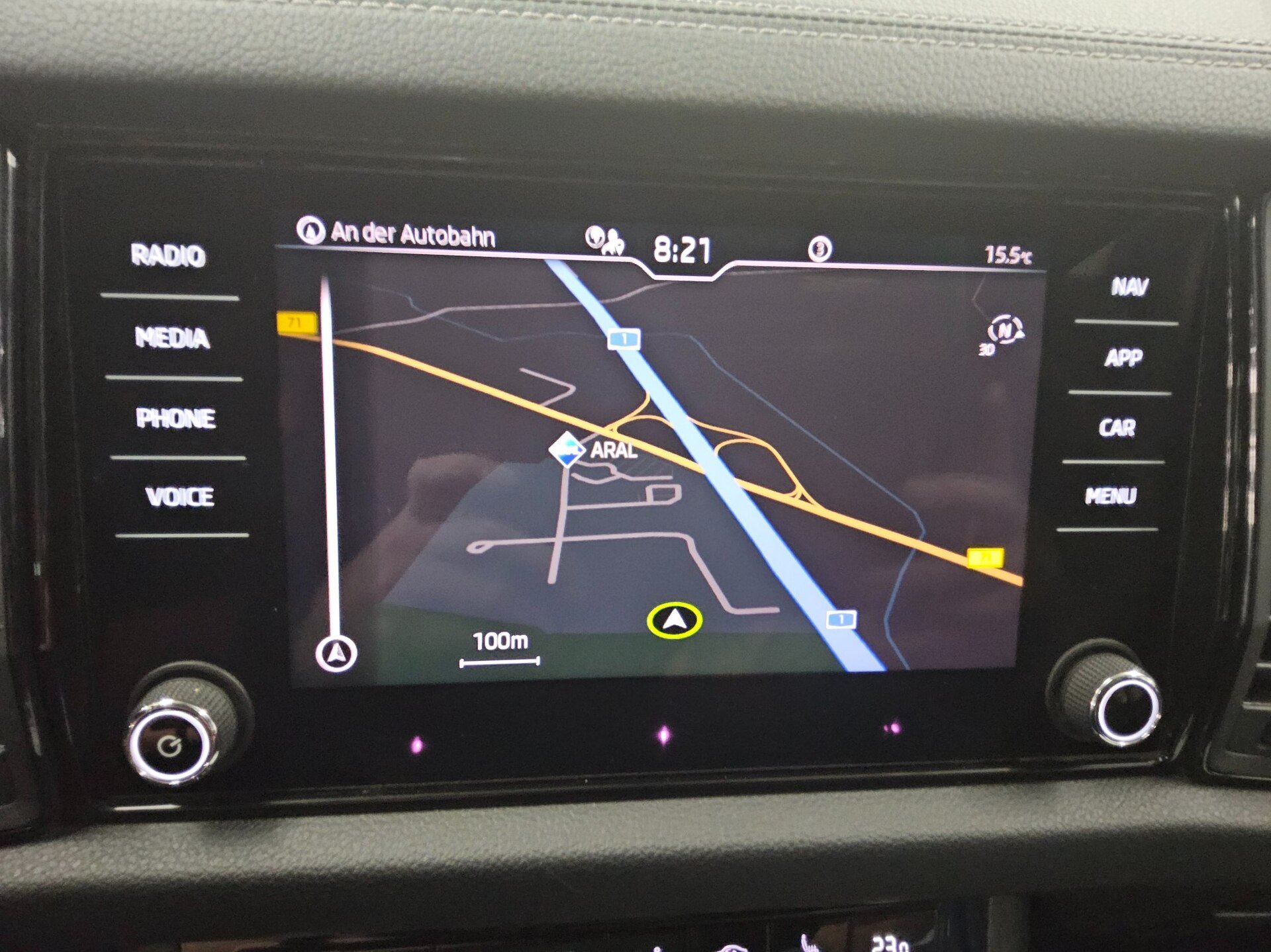 Skoda Kodiaq 2.0 TDI Clever Navi LED Pano RFK AHK 7