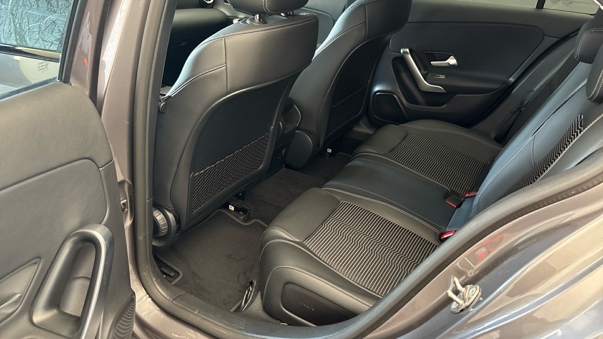 Mercedes-Benz A 220 d Progressive T-Leder Navi Shz 10
