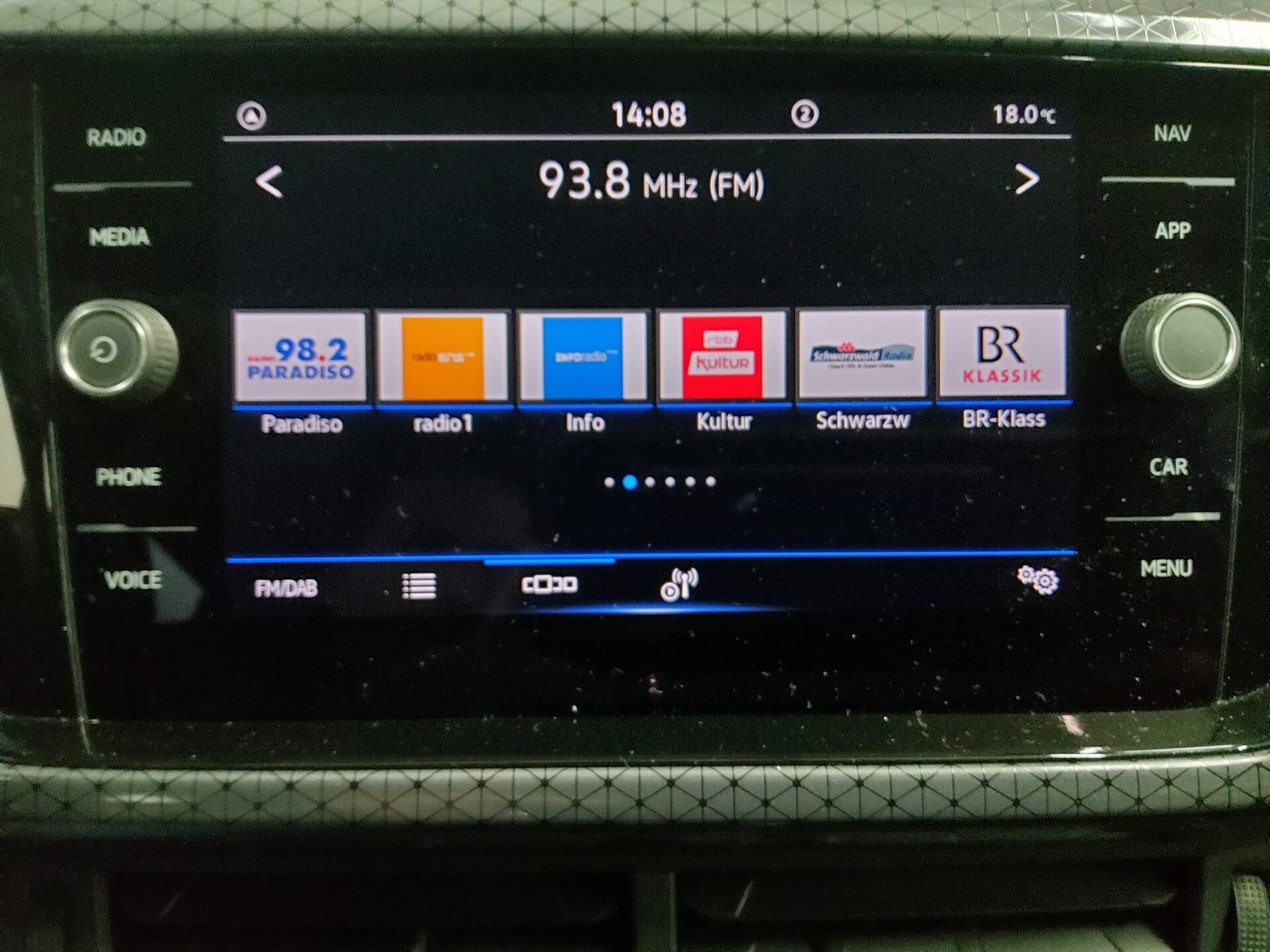Volkswagen T-Cross 1.0 TSI Style Navi Vorb. LED AID ACC RFK 7