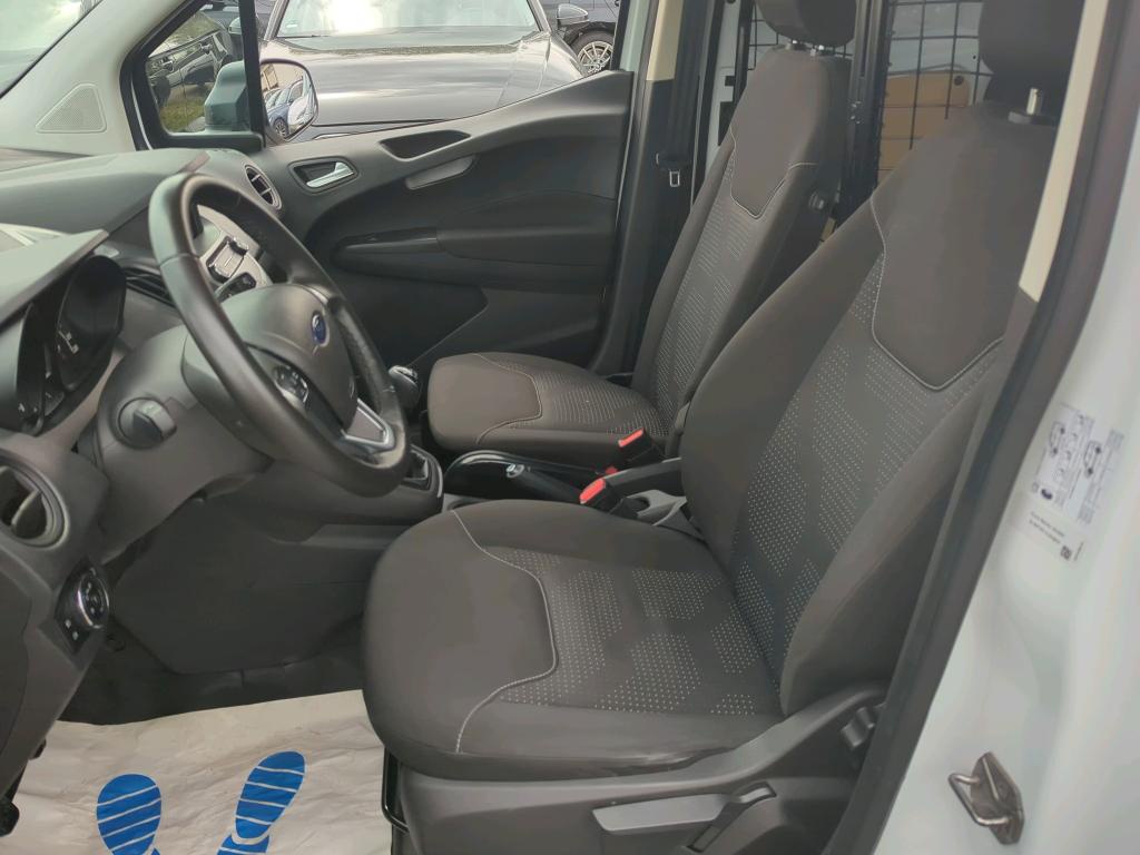 Ford Transit Courier 1.0 EcoBoost Trend NAVI KLIMA MirrowLink PDC 6