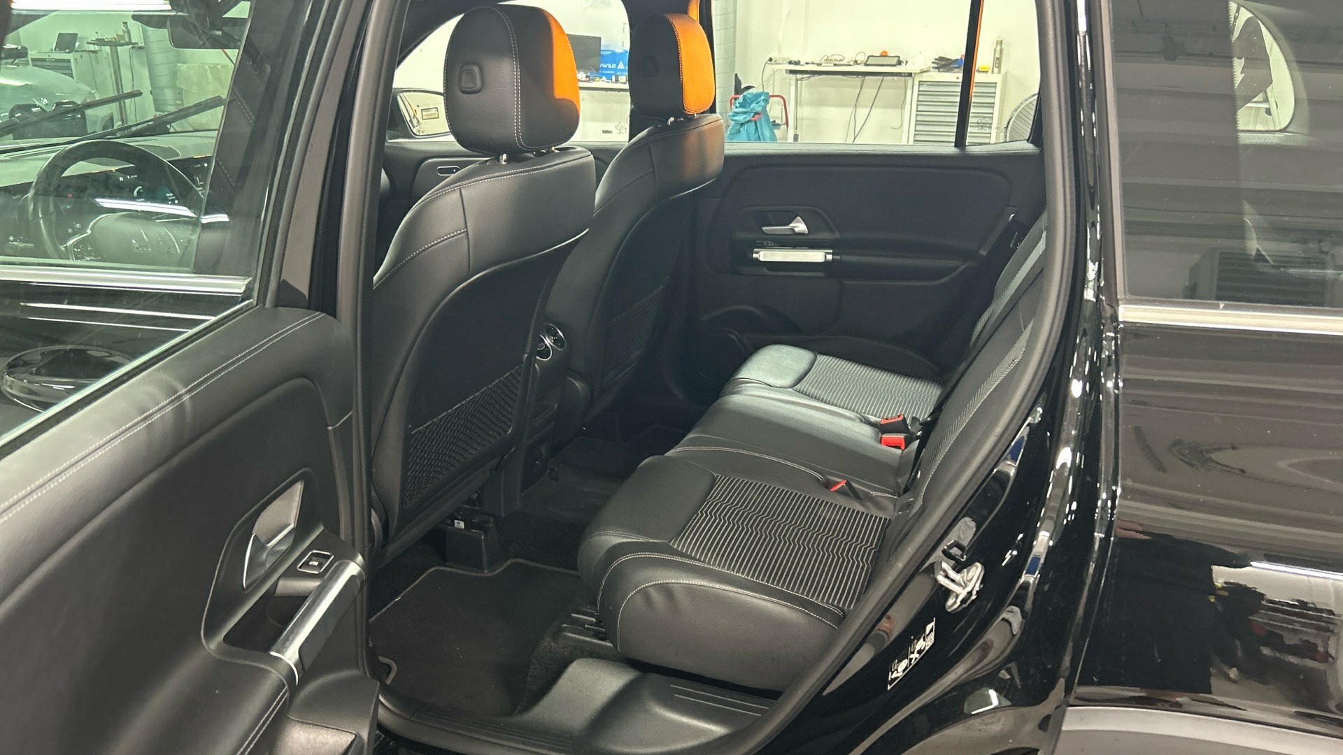 Mercedes-Benz GLB 200 d Progressive T-Leder Navi LED 7