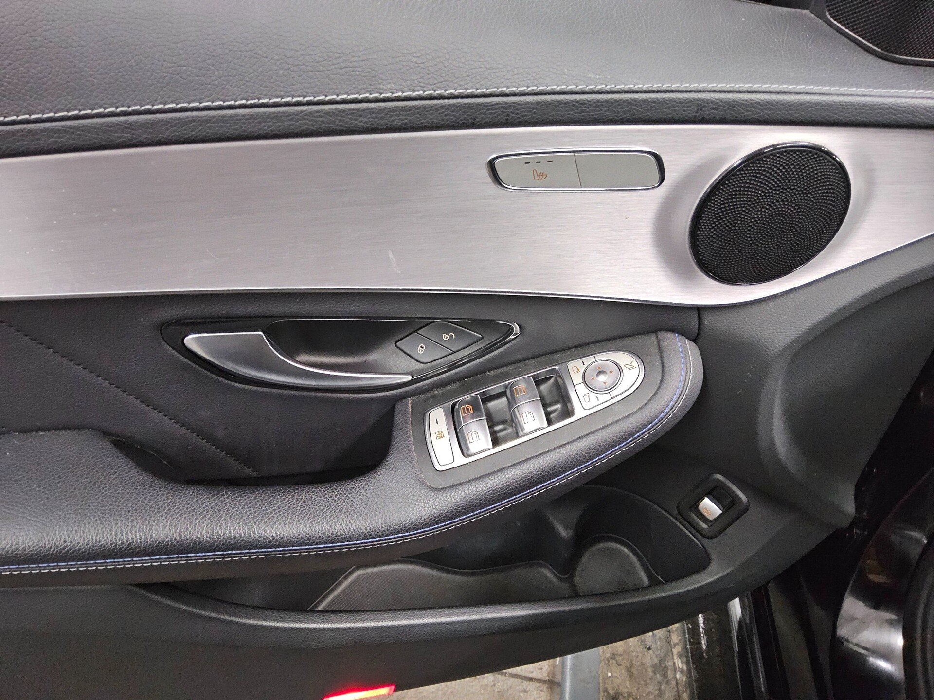 Mercedes-Benz C 220 T d AMG-Line Night Navi Widescreen LED AHK 10