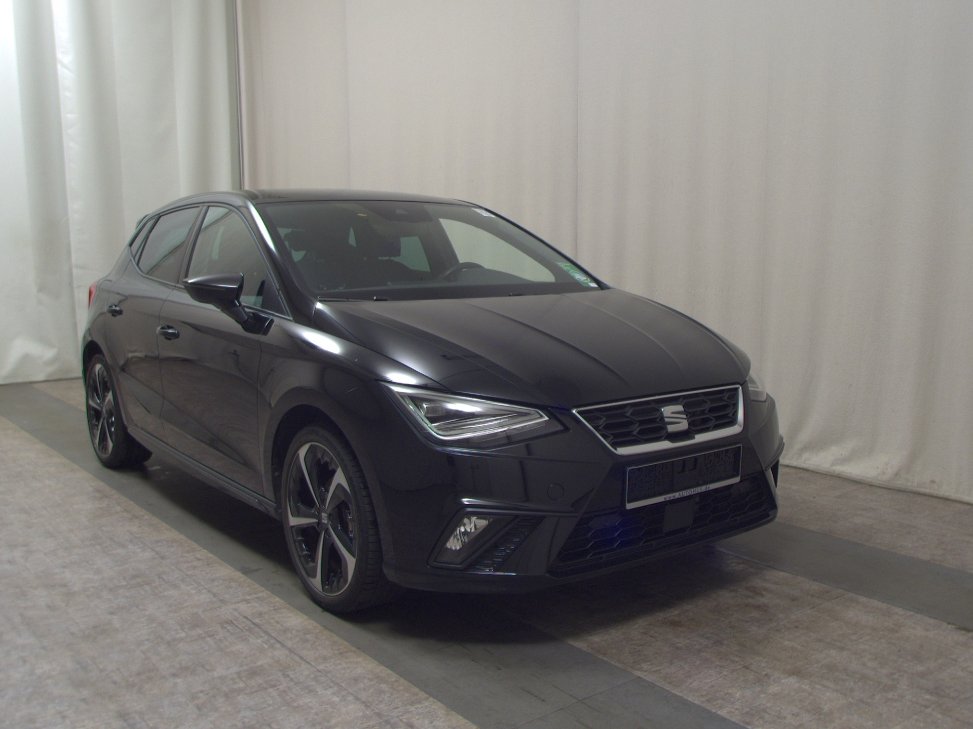 Seat Ibiza 1.0 TSI FR-Line Navi LED vc Rückfahrkamera 3