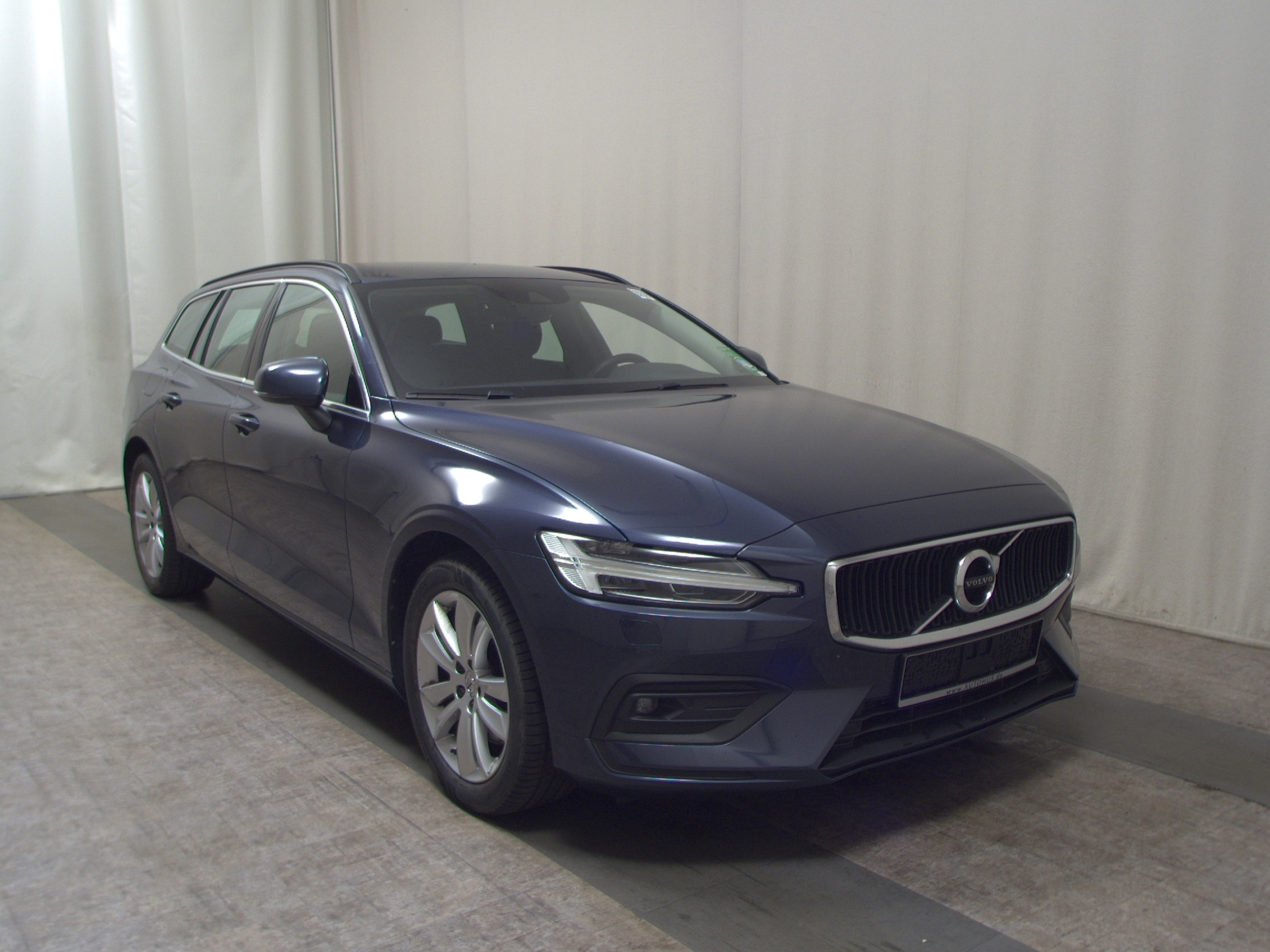 Volvo V60 B4 D Momentum Pro Navi LED RFK SHZ Memory 3