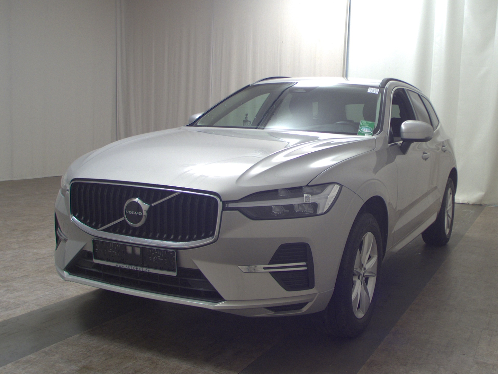 Volvo XC60 B4 D Core Navi LED Leder 4xShz AHK RFK 2
