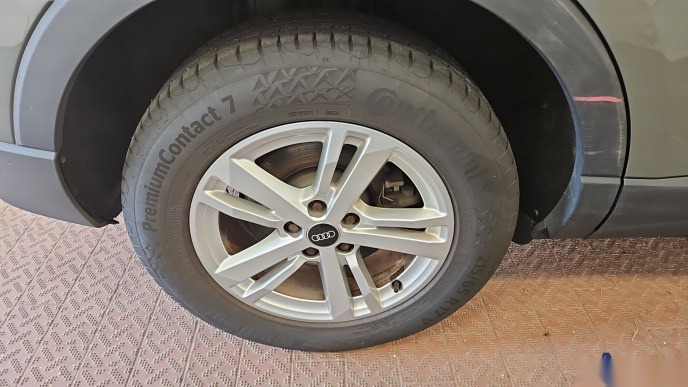 Audi Q3 1.4 TFSI e-tron S-Line SHZ PDC LED ACC 12