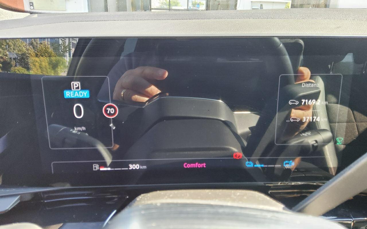 Renault Espace Techno Navi LED T-Leder 360° 7