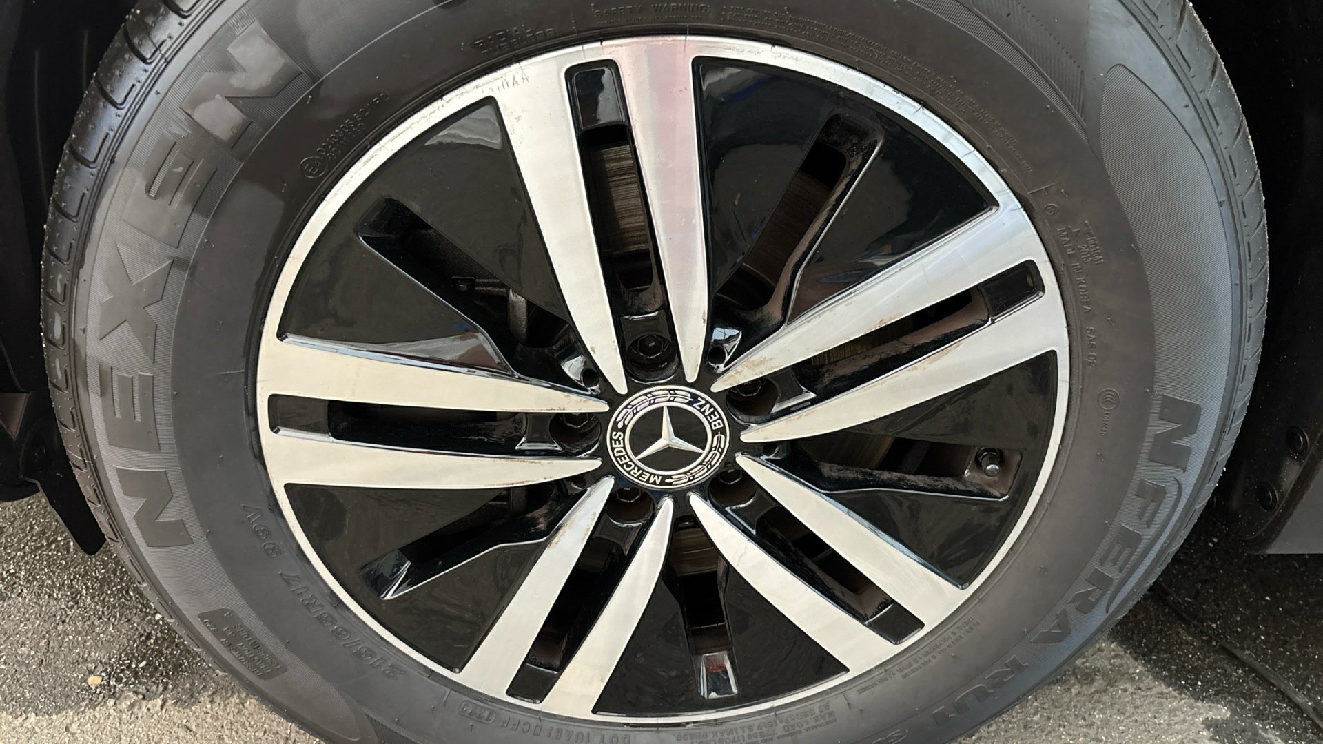 Mercedes-Benz GLB 200 d Style NAVI KLIMAAUT RADIO TEMPO MFL 12