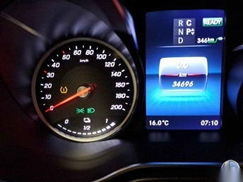 Mercedes-Benz EQV 300 lang NAVI LED SHZ DESIGN ACC 12