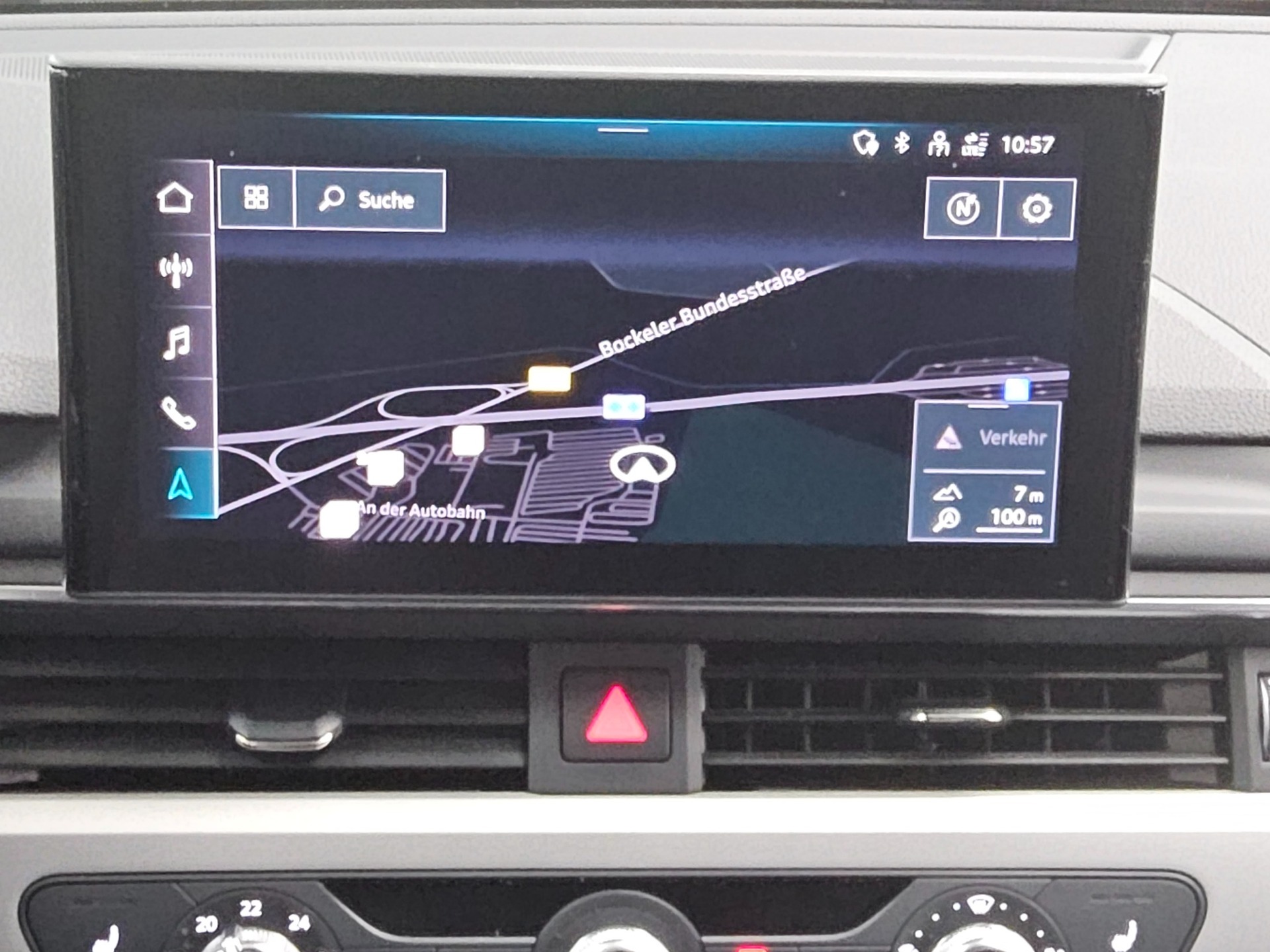 Audi A4 Avant 35 TDI KLIMAAUT LED DSP Sound AHK 7