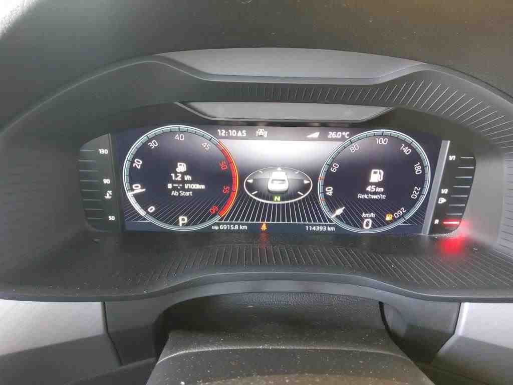 Skoda Kodiaq 2.0 TDI Ambition NAVI SHZ PDC LED AHK 9