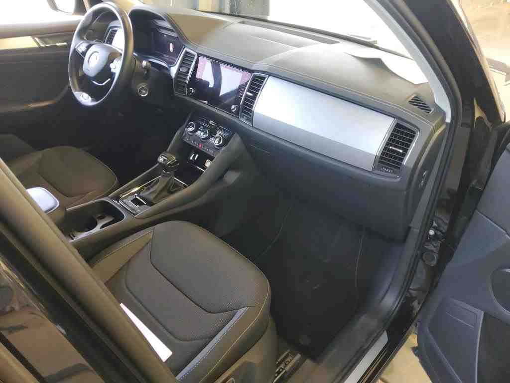 Skoda Kodiaq 2.0 TDI Ambition NAVI SHZ PDC LED AHK 5