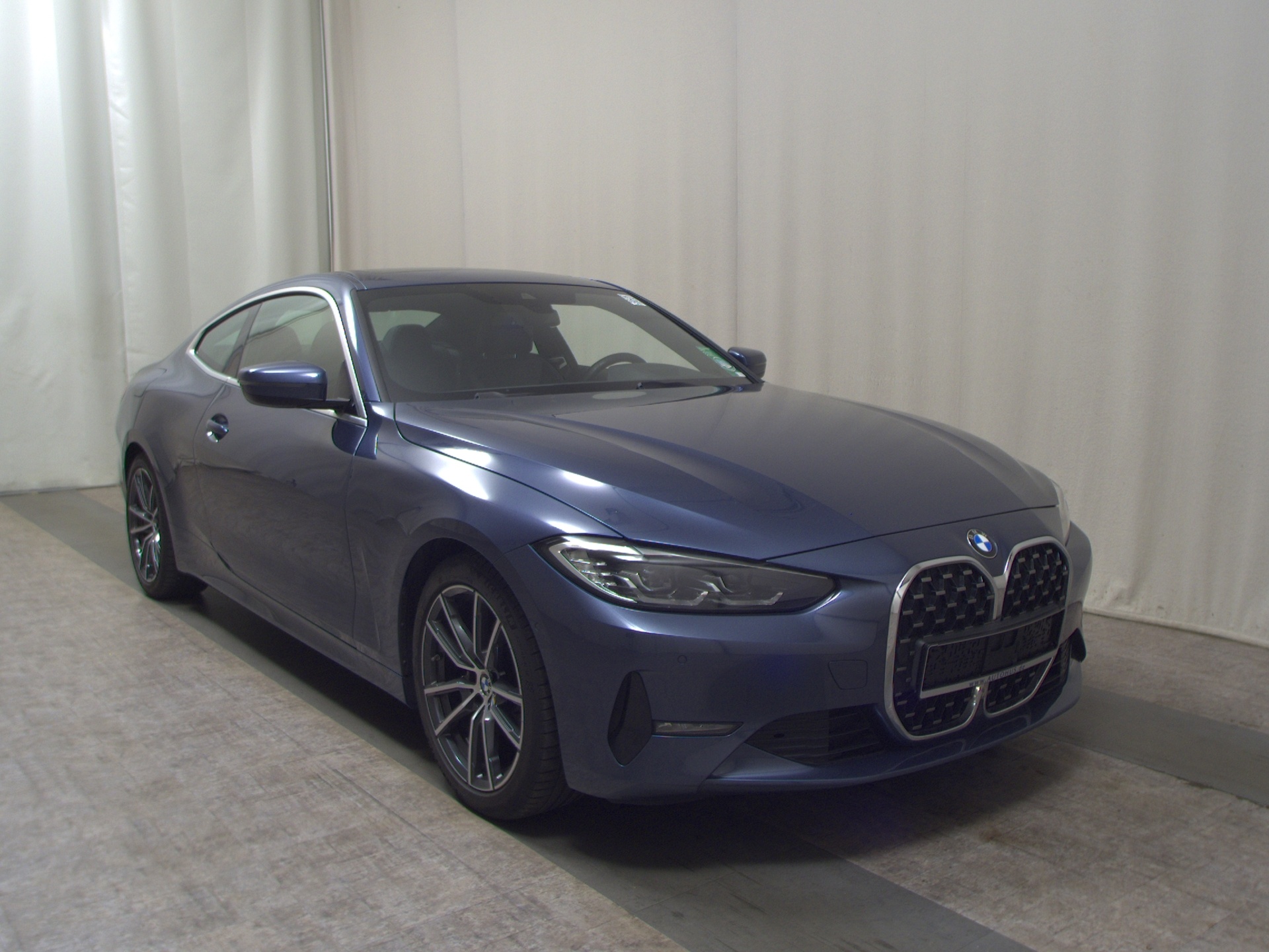 BMW 420 Coupé Leder Navi LED GSD HuD Kamera 3