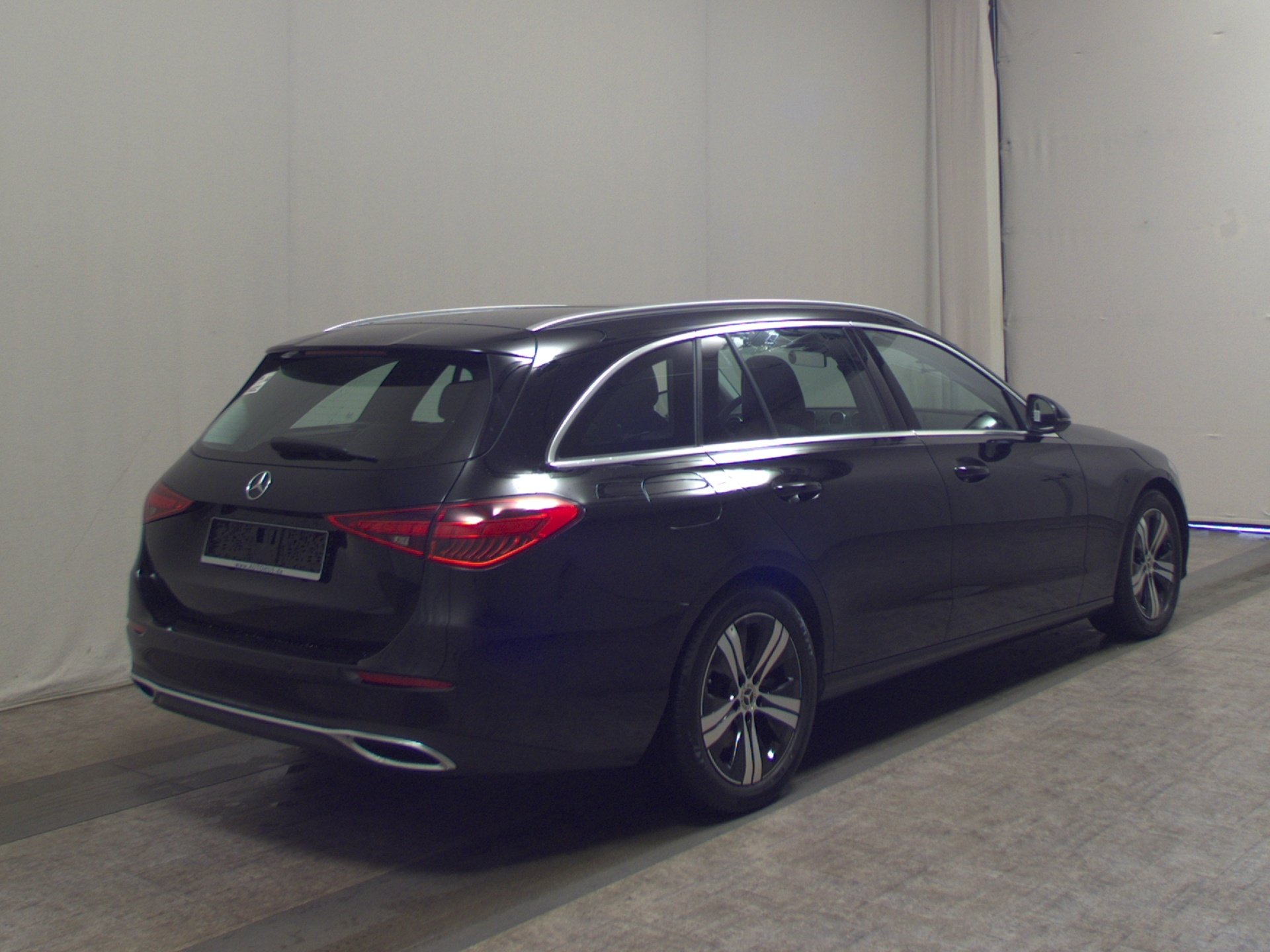 Mercedes-Benz C 200 T d Avantgarde Navi LED MBUX RFK SHZ 4