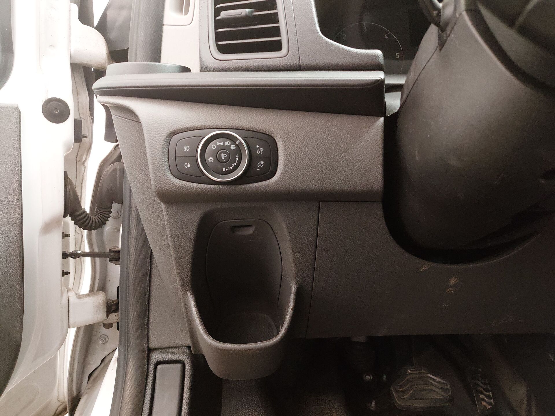 Ford Transit Custom L1H1 2.0 TDCi Trend NAVI SHZ PDC Klima 13