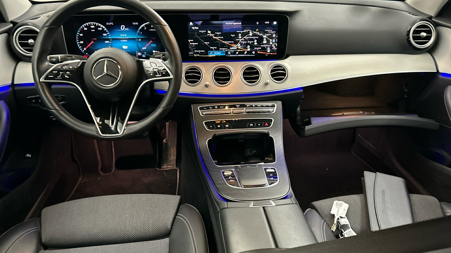 Mercedes-Benz E 300 T de Avantgarde NAVI KLIMAAUT LED RADIO TEMPO 5