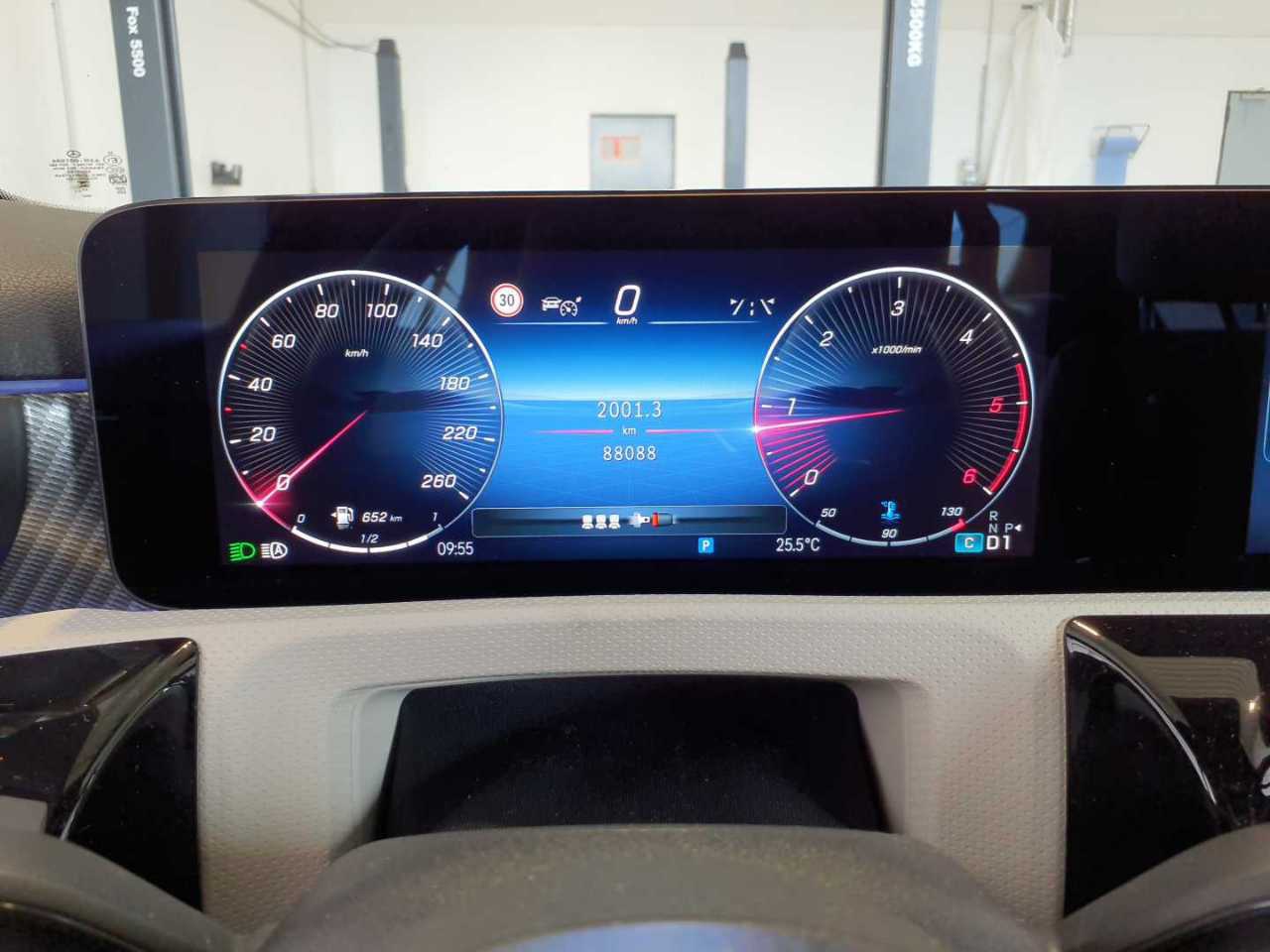 Mercedes-Benz A 200 d Progressive NAVI LED LEDER SHZ RFK 9