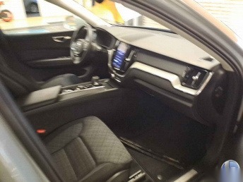 Volvo XC60 Core NAVI LED SHZ RFK 6