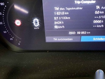 Volvo XC60 Core NAVI LED SHZ RFK 9