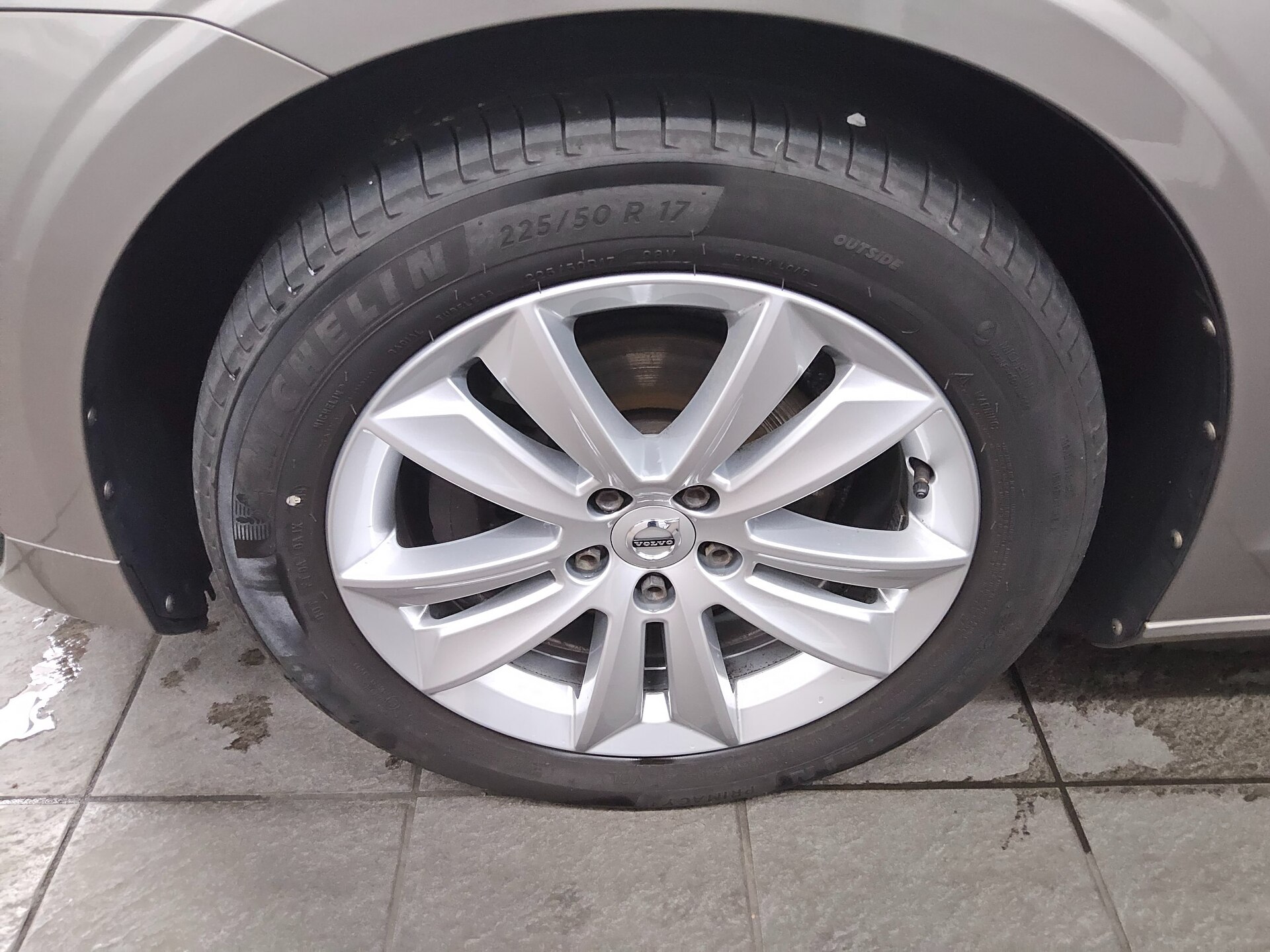 Volvo V60 D3 Momentum Pro T-Leder Navi LED Pano RFK 11