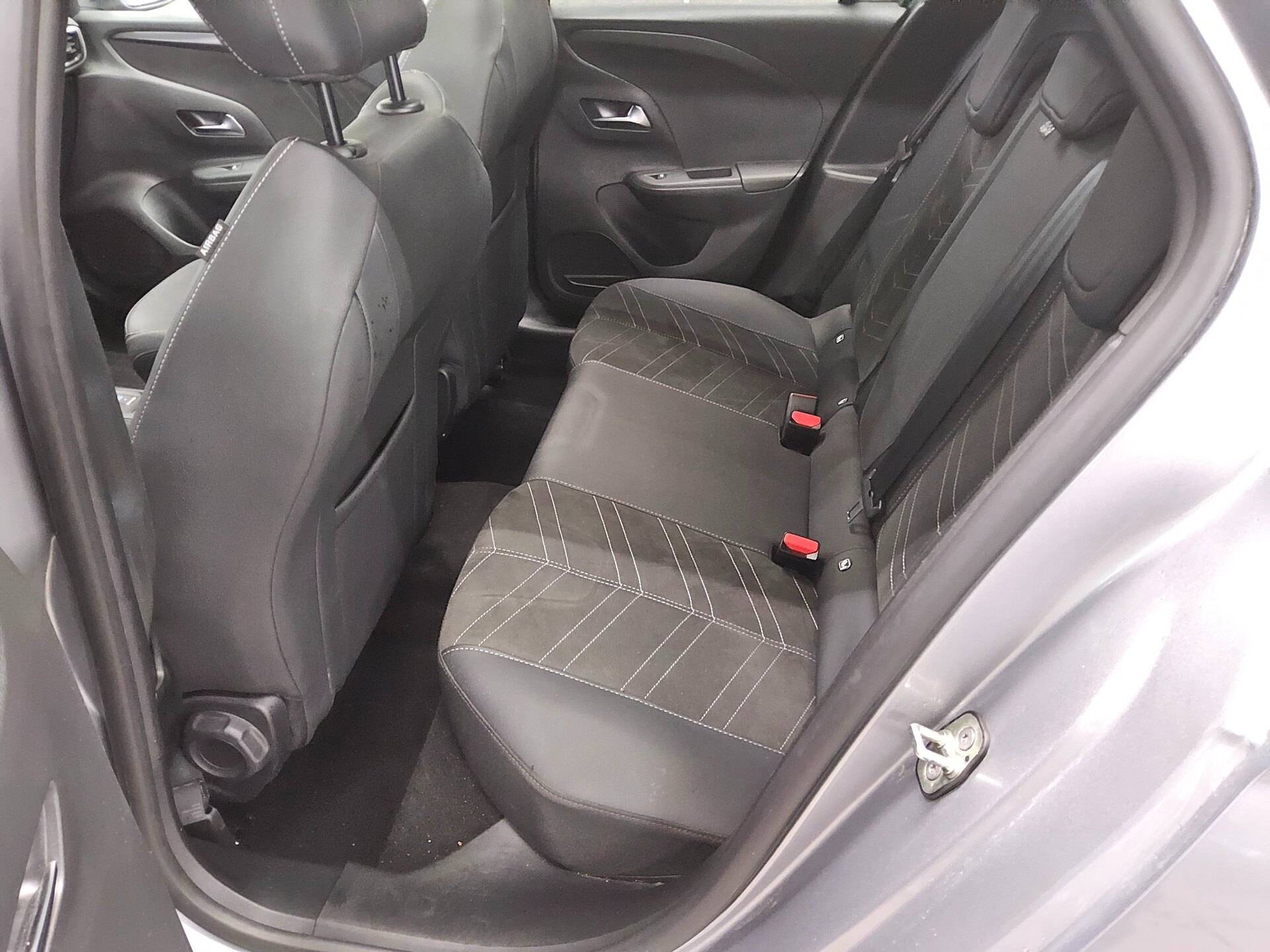 Opel Corsa-e T-Leder Navi Pano LED 13