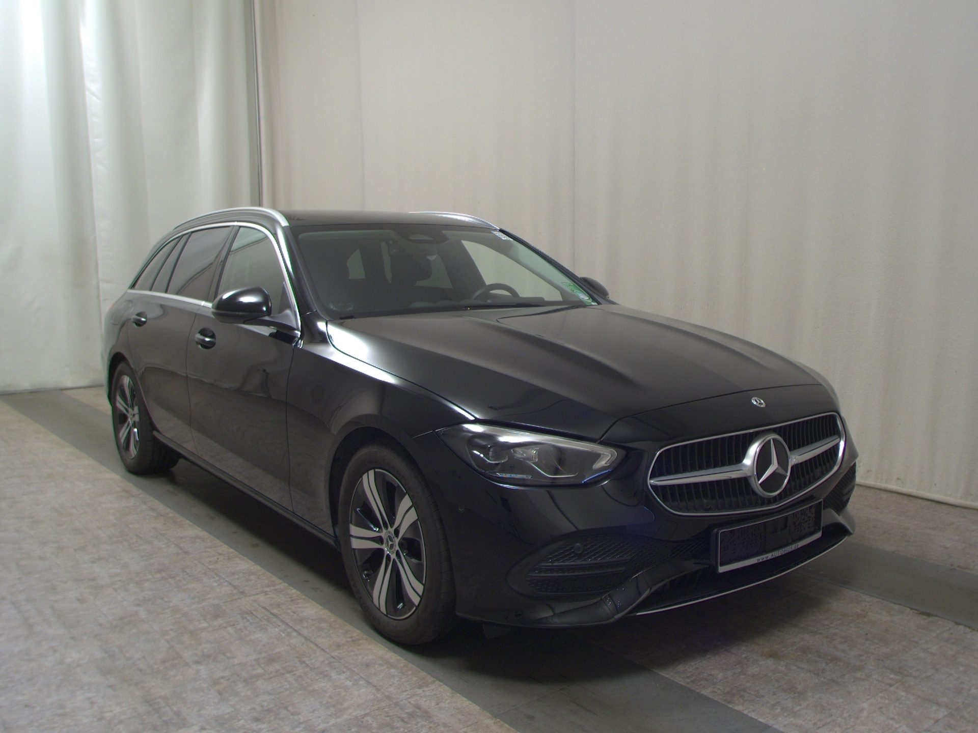 Mercedes-Benz C 200 T d Avantgarde Navi LED RFK AHK Distronic+ 3