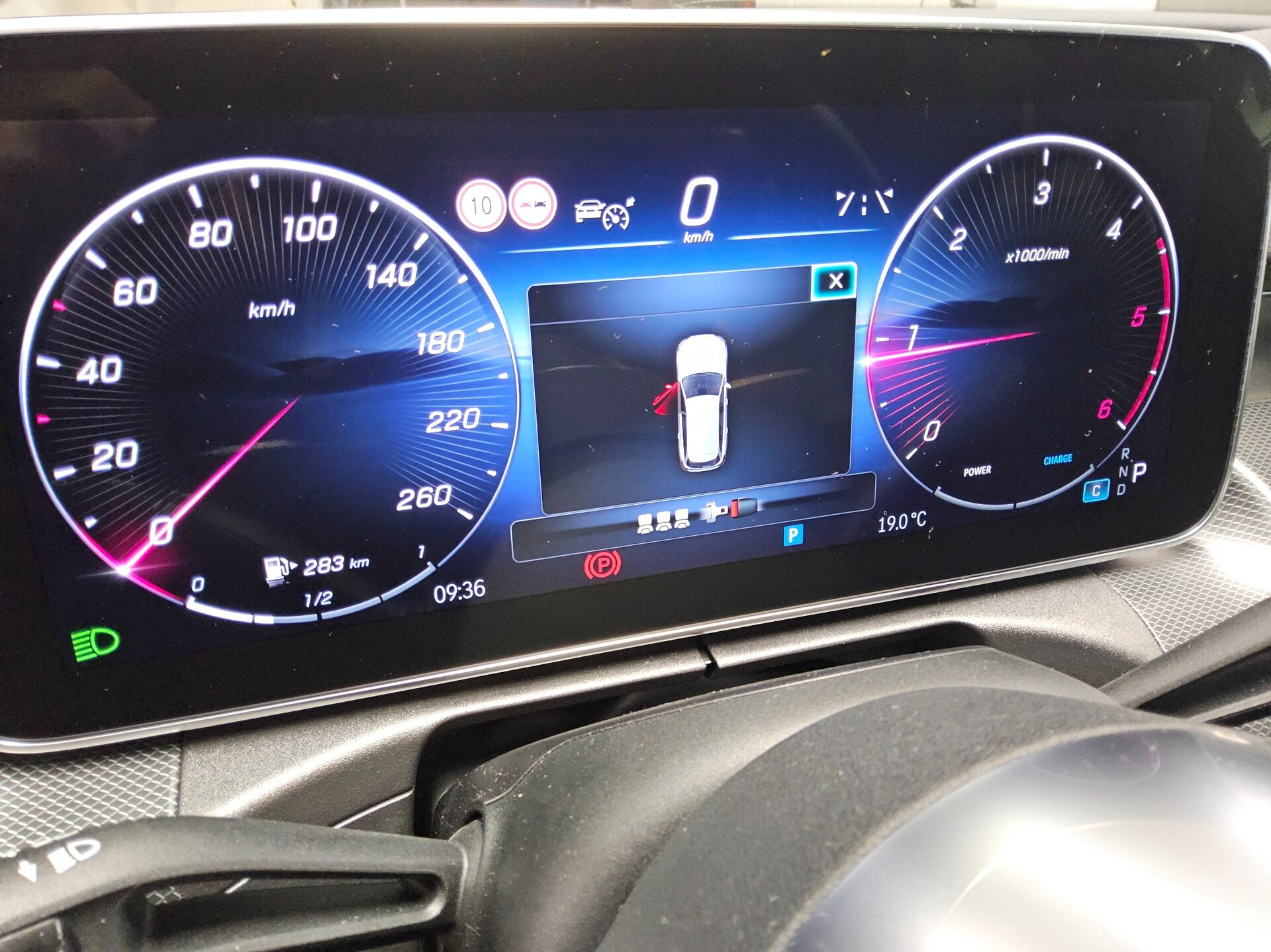 Mercedes-Benz C 200 T d Avantgarde Navi LED RFK AHK Distronic+ 10